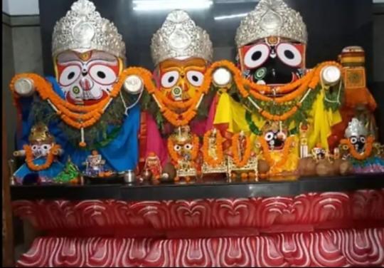 Jagannath Temple, Gayatri Nagar, Rath Yatra, Eye Festival, Brother Balaram, Sister Shubhadra, Nandighosh, Taal Dhwaja, Dev Dalan Rath, Puri, Purandar Mishra, Chhattisgarh, Raipur, Khabargali