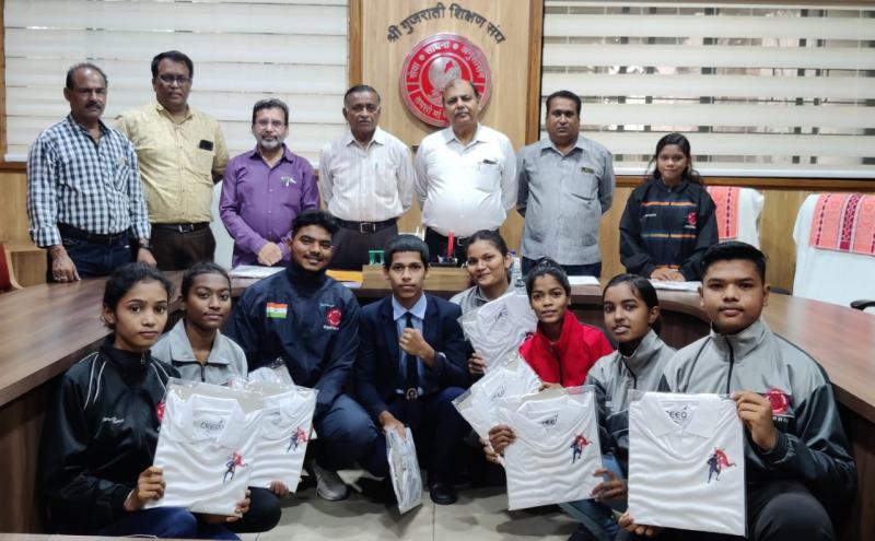 Ashok Bhai Patel, Anees Memon, Principal, Shri Gujarati Uma Shala Raipur, CG, President, CG Thai Boxing Association, Tikeshwari Sahu, Chhattisgarh, Khabargali