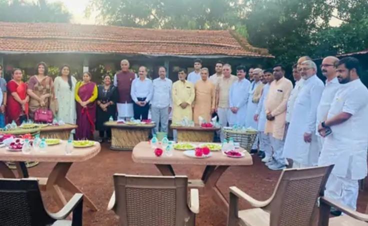 Parliament's Public Accounts Committee, model of improved farming in Chhattisgarh, Leader of the Opposition, Chairman Adhir Ranjan Chowdhury, Durg, Khabargali