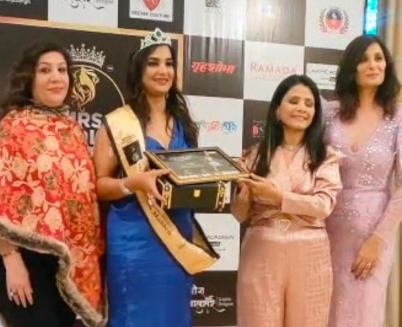 Mrs. India contest, Udaipur, Raipur, Maneka Srivastava, Iron Maiden, won the title, fitness, Chhattisgarh, news, khabargali