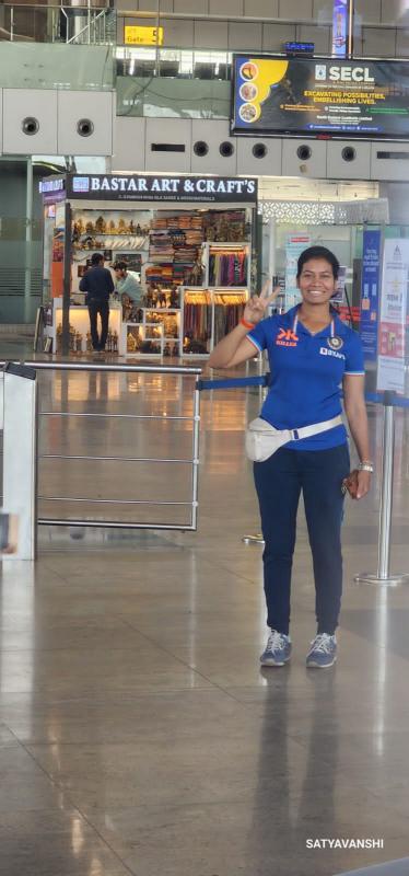 Akanksha Satyavanshi, Physiotherapist, Achievement, Saddu, Raipur, Chhattisgarh, Senior Women's T20 World Cup, World Champion, Under-19 Women's Cricket Team, Khabargali