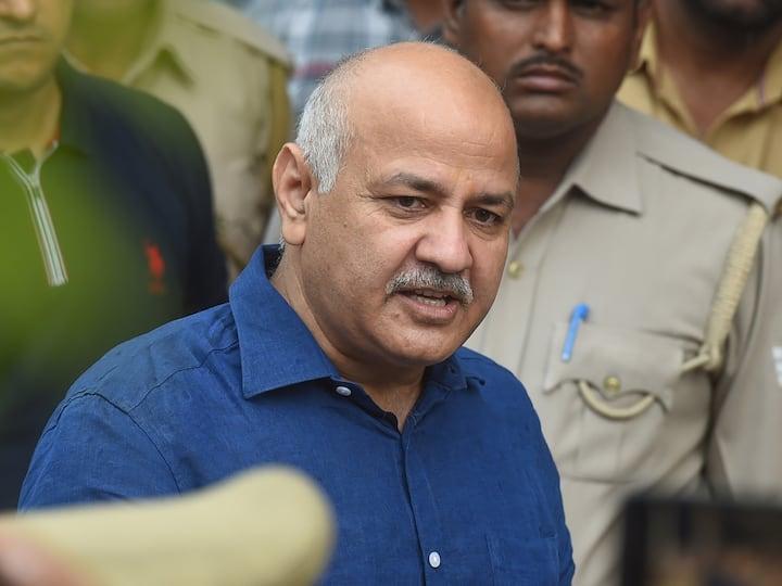 शराब नीति घोटाला: ED ने जब्त की 52 करोड़ की संपत्ति, मनीष सिसोदिया की 2 प्रॉपर्टीज भी शामिल