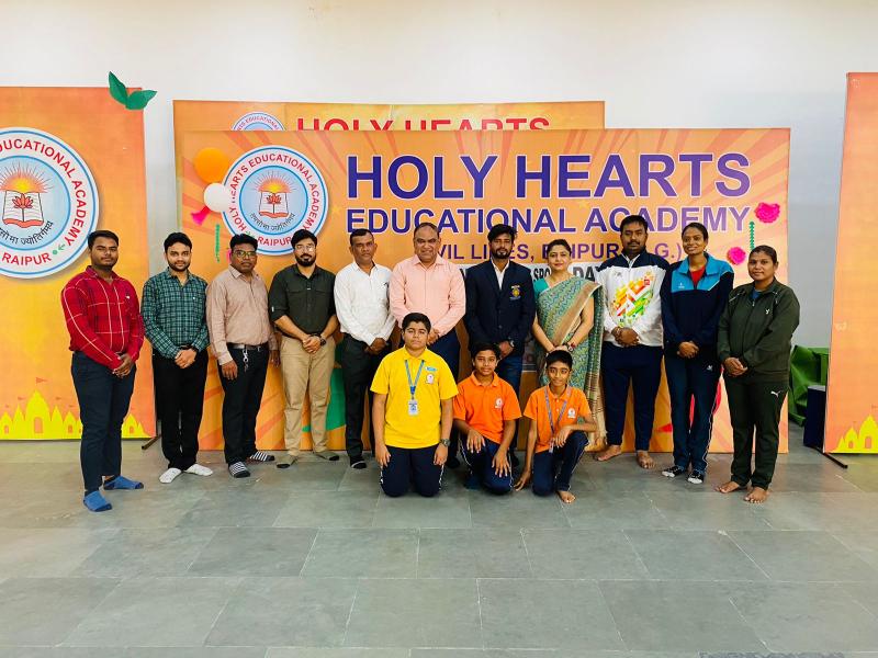 Sports competition organized in Holy Hearts Vidyalaya on the occasion of International Sports Day, Principal Neepa Chauhan, Sports Teacher Mr. Chandan Mehra, Raipur, Chhattisgarh, Khabargali