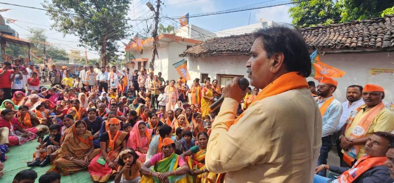 Election campaign of BJP candidate and former cabinet minister Rajesh Munat from Raipur West Assembly, Chhattisgarh Assembly Elections, Khabargali.