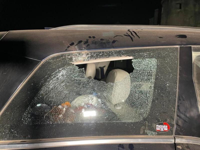 Stones pelted on the convoy of Minister Guru Rudra Kumar, glass of vehicles broken, Congress candidate of Navagarh Assembly, Khabargali
