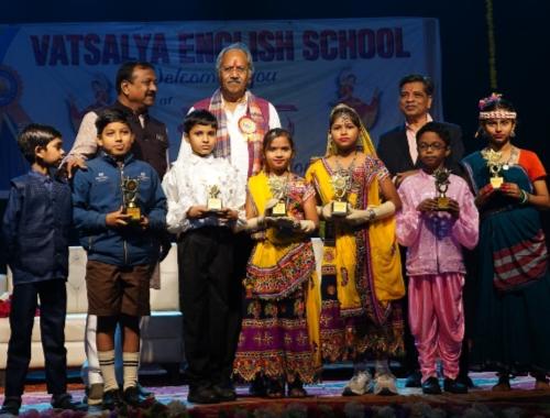 BJP MLA, Raipur, Brijmohan Aggarwal, Annual Day Celebration Spandan of Vatsalya English School, Chief Guest, Chhattisgarh, Khabargali