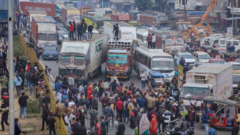 Laws related to hit and run, reconciliation between government and All India Motor Transport Congress government, appeal to drivers to return to work, government said - Provisions will be implemented after discussion with All India Transport Congress, no 