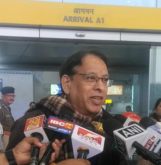 RK Sharma, CMD of Rajasthan Electricity Corporation, Chairman and Chief Manager of Rajasthan State Electricity Generation Corporation, reached Raipur with the demand of coal from Surguja, Chhattisgarh, Khabargali.