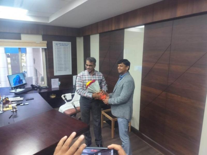 IPS Mayank Srivastava takes over as Public Relations Commissioner, Chhattisgarh, Khabargali