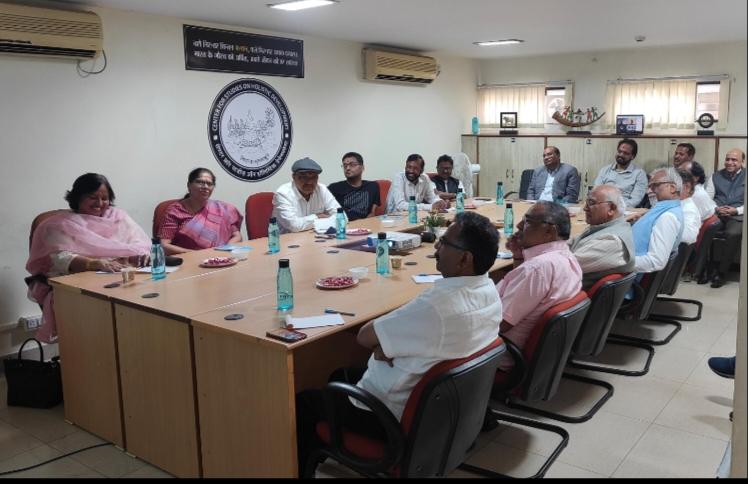 Intellectual Forum of Chhattisgarh, meeting of intellectuals held in the capital, will give new direction to the society, professors, doctors, businessmen, retired IFS, entrepreneurs, advocates, journalists, writers, teachers, Raipur, Khabargali