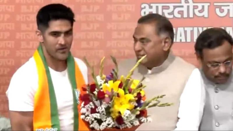 Boxer Vijender Singh joins BJP, Khabargali