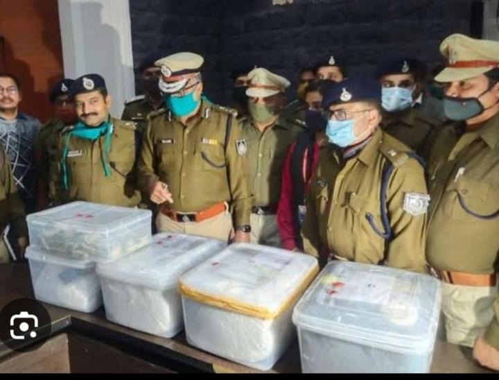 Country's biggest drug racket busted, goods worth Rs 200 crore recovered, Khabargali