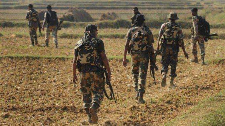 Encounter between Naxalites and security forces, a female Naxalite killed, huge quantity of weapons recovered… naxal attack Khabargali 