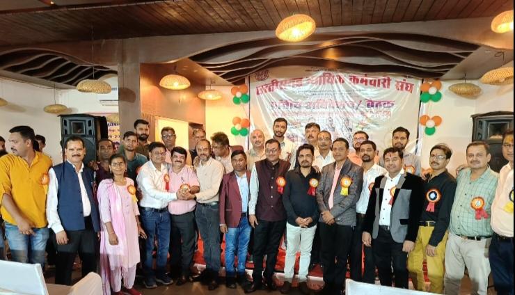 Provincial conference/meeting of Chhattisgarh Judicial Employees Union concluded, Yudheshwar Singh Thakur, Provincial President, Chhattisgarh Judicial Employees Union, Provincial Headquarters, Raipur, unanimous decision was passed regarding 6 point demands, Khabargali