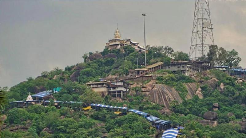 Corridor ready for pedestrians going to Dogargarh, temporary police assistance center created for assistance  cg news dongargah news cg news khabargali 