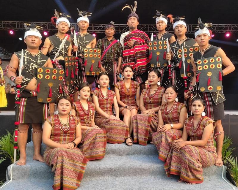 Tribal folk dances will be displayed in the capital for two days, on Tribal Pride Day, artists from the northeastern states will showcase their culture, Wangla-Rungla, Ret-Kinong, Geh Padam A Na-Nyi E and Solakiya tribal dances will be presented, Raipur, Chhattisgarh, Khabargali