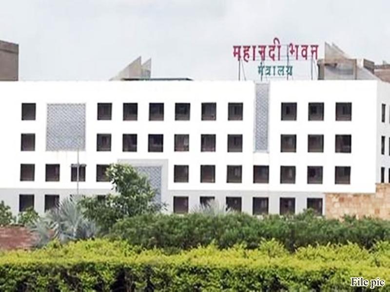 राज्य प्रशासनिक सेवा के अधिकारियों का तबादला, देखें लिस्ट खबरगली State Administrative Service officers transferred cg news hindi  news cg big news latest news khabargali 
