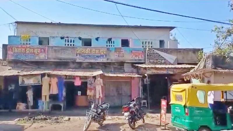  छत्तीसगढ़ से बिहार पहुंची 41 नाबालिग, पैसों का लालच देकर कराया देह व्यापार, 5 आरोपी गिरफ्तार  खबरगली 41 minors reached Bihar from Chhattisgarh, forced into prostitution by luring them with money, 5 accused arrested  cg news cg big news  hindi news cg latest news khabargali    