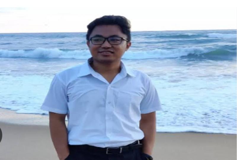 Young IAS officer Dhiman Chakma arrested red handed taking bribe, Rs 47 lakh cash recovered from his house latest news hindi news big News khabargali 