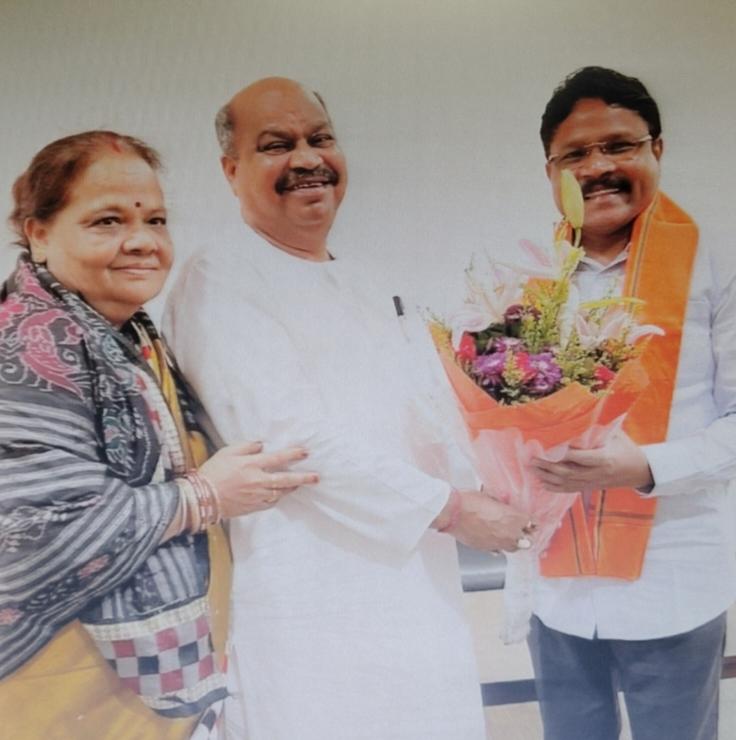 Raipur North MLA Purandar Mishra met Odisha Health Minister Dr. Mahesh Mahaling, Khabargali