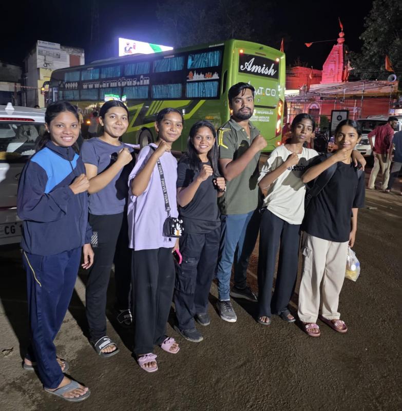 Chhattisgarh won 14 medals including 06 gold, 07 silver and 01 bronze in the 11th Federation Cup National Thai Boxing Championship, Raipur, Khabargali