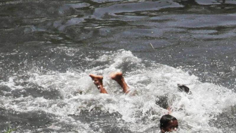 Major accident at Telibandha pond in Raipur, panic due to drowning of two children, police reached the spot Chhattisgarh News khabargali hindi news big news latest news khabargali 