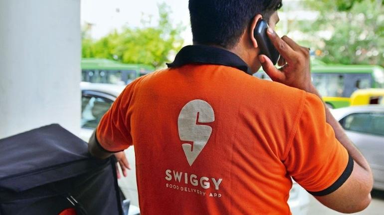 Swiggy increased the platform fee, you will have to pay 15 rupees on every order hindi News big News latest News khabargali 