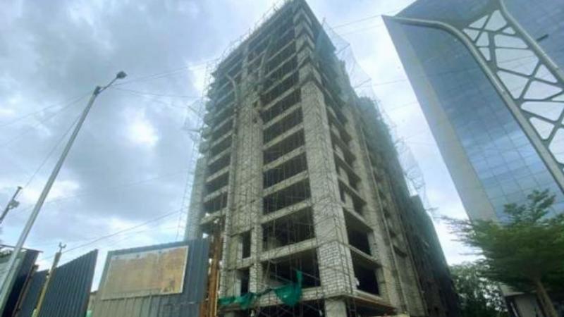 10 labourers fall from a seven-storey building in Ahmedabad, two dead hindi News big latest latest news khabargali