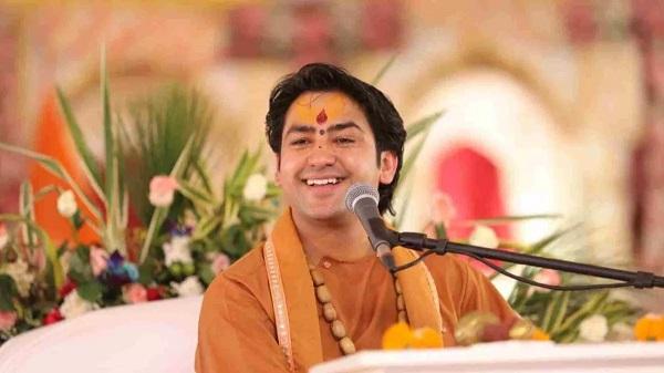 Pandit Dhirendra Shastri arrives in Raipur, will hold divine court for 4 days hindi News Big News latest news khabargali 