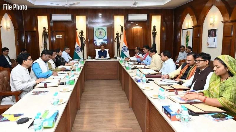 Chief Minister Vishnudev Sai has called a cabinet meeting to discuss several key issues on November 14. Cm vishnudev news latest News khabargali 