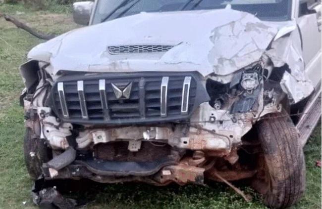 Four people from MP died after being crushed by a speeding Scorpio while passing through Durg. Hindi latest news big news khabargali 