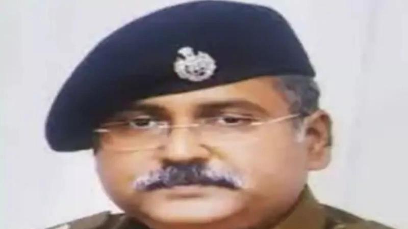 Senior IPS officer Prakhar Pandey dies of heart attack, police department mourns hindi News latest News khabargali 
