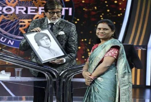 छत्तीसगढ़ की शिक्षिका ने KBC में जीते 12 लाख रूपये,  नए साल पर होगा एपिसोड का प्रसारण खबरगली   Chhattisgarh teacher wins Rs 12 lakh in KBC, episode to air on New Year ambikapur hindi news khabargali 