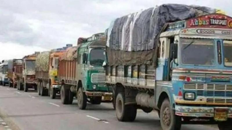  Heavy vehicles are banned on these 19 entry points in Raipur, which will remain in effect until April 30. raipur chhattisgarh hindi news big news khabargali 