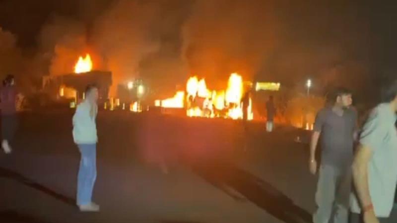 Horrific road accident: 3 people going to a wedding procession burnt alive, 5 people in critical condition rajasthan hindi big news khabargali 
