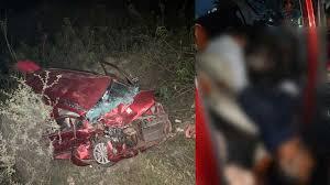 Bolero and WagonR car collide, father and son die janjgir hindi news khabargali 