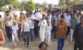 Horrific road accident: 6 bodies were raised simultaneously, mourning spread in the wedding village. hindi news big news khabargali 