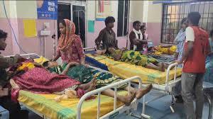 Horrific road accident in Jagdalpur, 2 killed, 37 injured jagdalpur chhattisgarh hindi news khabargali 