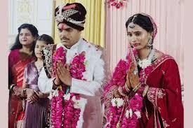  In Satna jail, the deputy jailer fell in love with an inmate and married him; this is how the love story began. big news latest news khabargali 