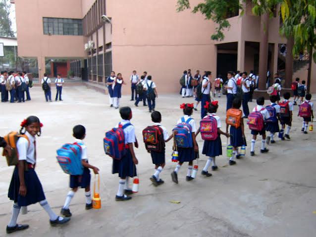 The National Anthem, the State Song, and the meal prayer will now resound in Chhattisgarh's schools; the Education Department has issued strict directives raipur hindi news khabargali 