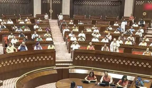 Vande Mataram' Bill passed in Rajya Sabha; insulting the national song could now lead to up to 3 years in prison. hindi news latest news khabargali 