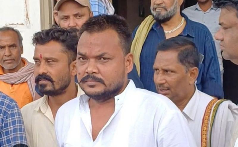 Congress councilor Sandeep Sahu, FIR, Zone Commissioner Rajeshwari Patel complaint, Raipur Municipal Corporation dispute, sanitation worker payment, Raipur Municipal Corporation news, Zone-8 dispute, Raipur latest news, Chhattisgarh, Khabargali