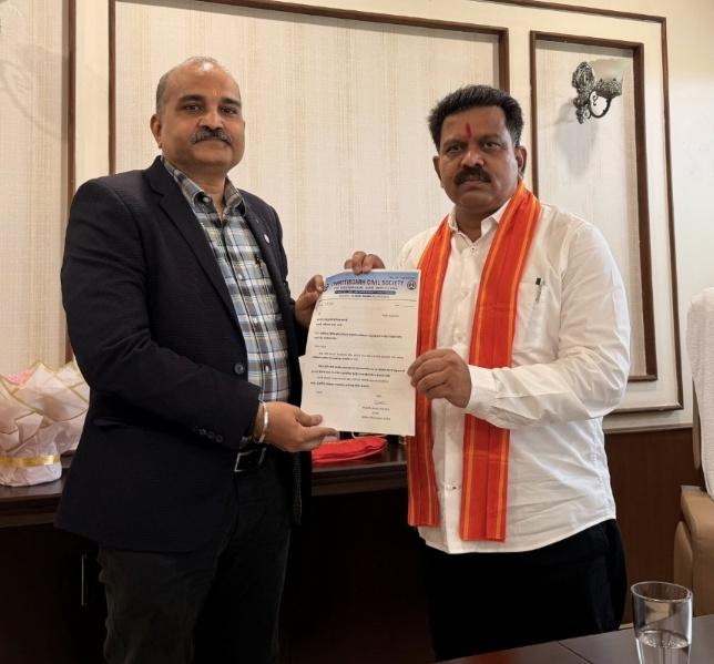 Ganeshotsav, Chhattisgarh, Deputy Chief Minister and Home Minister Vijay Sharma, Civil Society Coordinator Dr. Kuldeep Solanki, Ganesh immersion, Ganesh pandal, superstition, environmental protection, Raipur, Khabargali