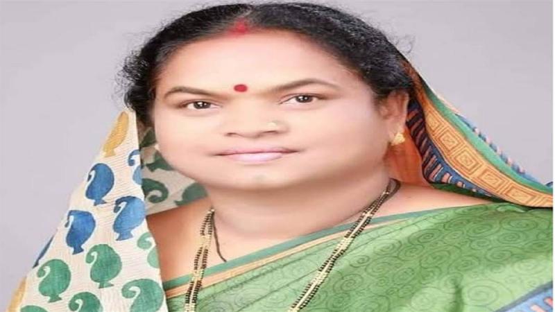 Rajya Sabha MP Phulo Devi Netam's WhatsApp hacked; attempt to defraud via a fake payment message of ₹56,000. Latest news hindi news khabargali 