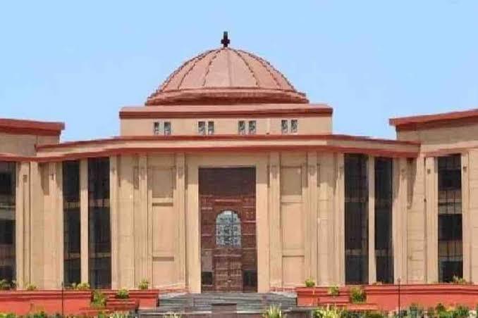  High Court rules 'dark complexion and stout build' are not grounds for divorce; dismisses husband's appeal bilaspur hindi  news khabargali 