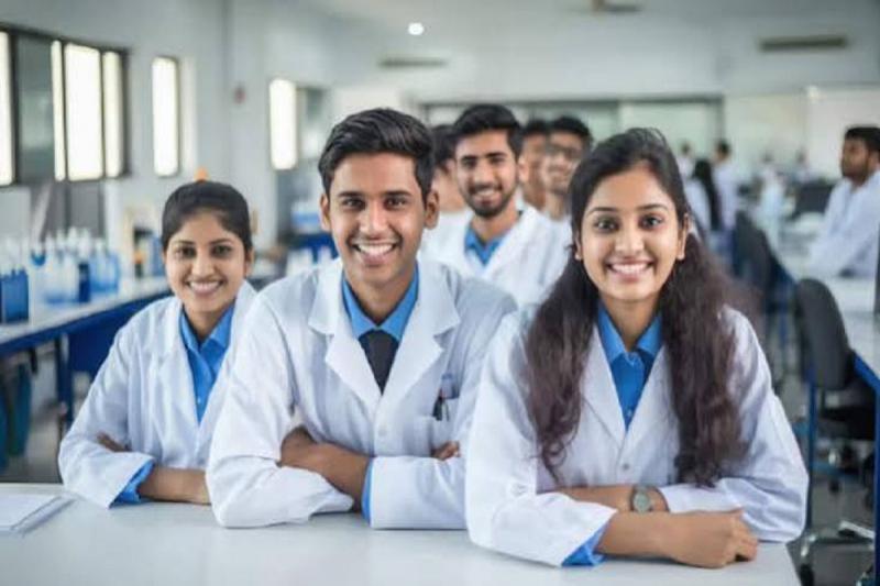 Stipend for medical PG students increased; they will now receive ₹94,000 per month raipur chhattisgarh hindi news khabargali 