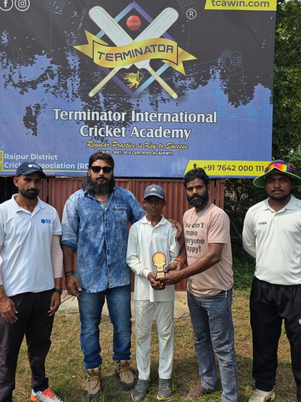 MGM School Raipur, School Cricket Tournament, Chhattisgarh, Vipra School Champions Trophy 2026, Bhavesh Pandey Man of the Match, Chhattisgarh School Cricket, Raipur Cricket, Terminator Cricket Academy, Indoor Cricket, Cricket Academy in Raipur, Tatibandh, Head Coach Dr. Mohammad Shabab Qureshi, Khabargali