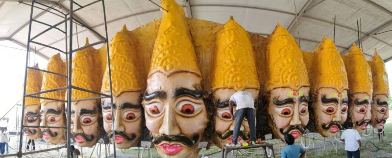 A 101-foot-tall effigy of Ravana will be set ablaze in Raipur; three effigies have been constructed at a cost of 3.03 lakh rupees raipur chhattisgarh hindi news khabargali 