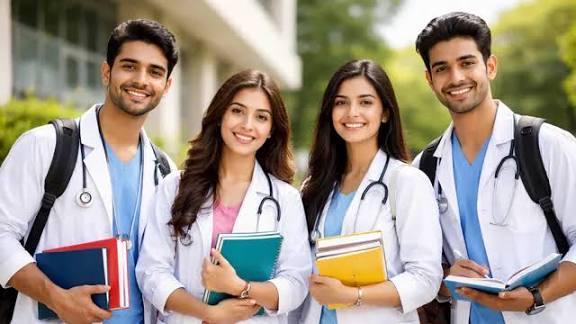 Another opportunity for admission to pharmacy courses; admissions at institutes open until October 30.hindi news raipur news khabargali 